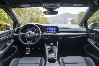 Golf R